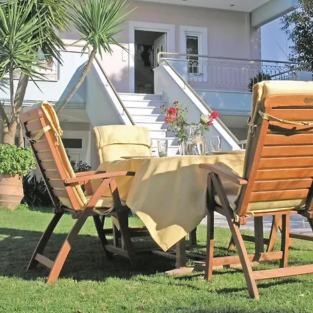 Дом отдыха Cozy In Kamares Aigio Pel,