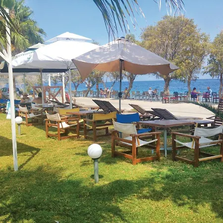 Cozy In Kamares Aigio Pel בית נופש